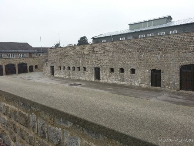 Linz, Mauthausen e Enns