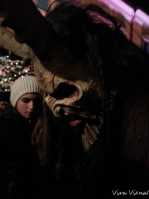 Natal, feirinhas e Krampus