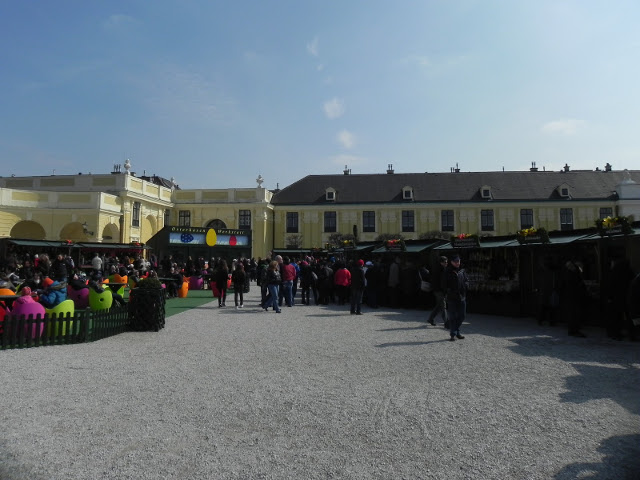 Feirinha de Páscoa no Palácio Schönbrunn