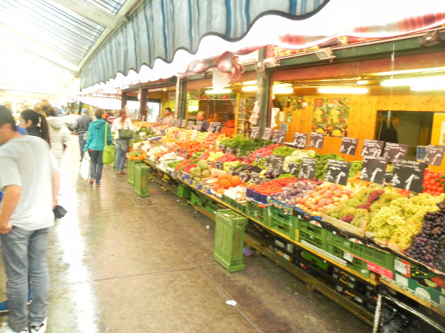 Mercado aberto de Viena: Naschmarkt