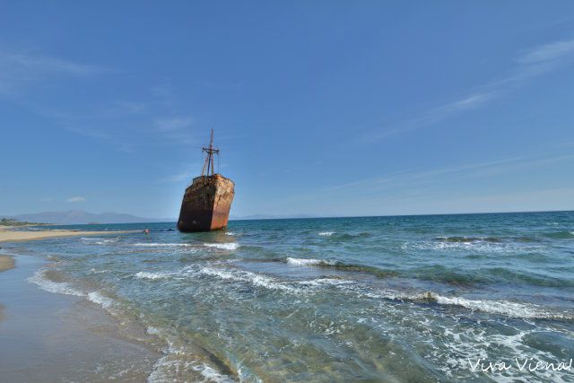 praia naufragio grecia