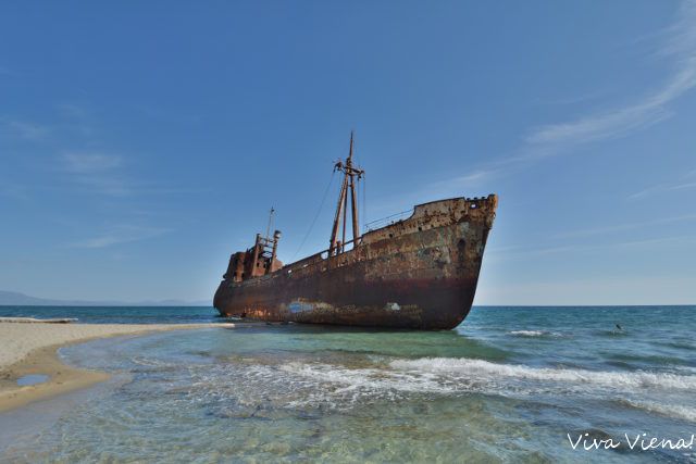 Praia do naufrágio na Grécia